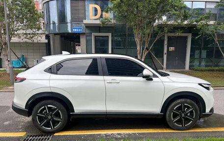 Honda Vezel, 2021 год, 1 800 007 рублей, 6 фотография
