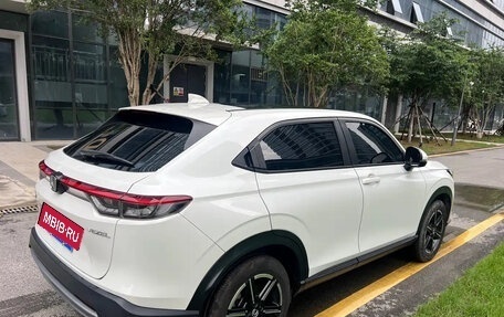 Honda Vezel, 2021 год, 1 800 007 рублей, 4 фотография