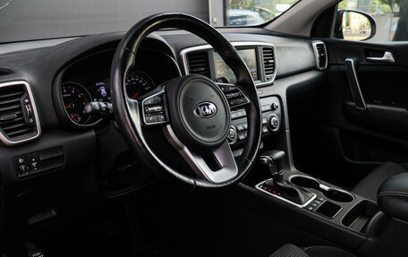 KIA Sportage IV рестайлинг, 2020 год, 2 930 000 рублей, 13 фотография