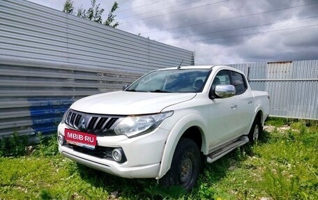 Mitsubishi L200 IV рестайлинг, 2018 год, 945 000 рублей, 1 фотография