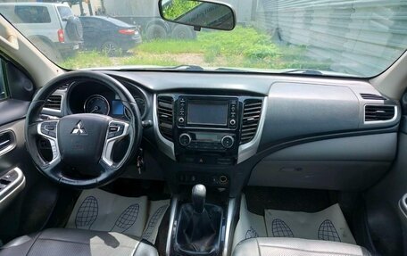 Mitsubishi L200 IV рестайлинг, 2018 год, 945 000 рублей, 5 фотография