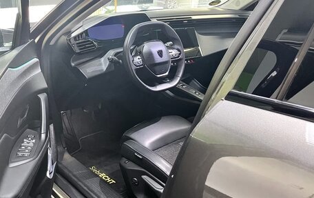Peugeot 308, 2022 год, 2 410 000 рублей, 6 фотография