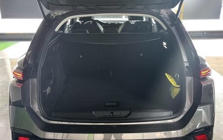 Peugeot 308, 2022 год, 2 410 000 рублей, 14 фотография