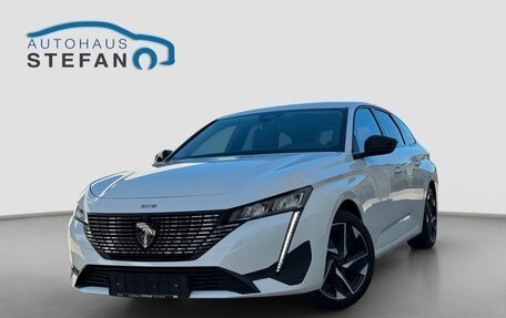 Peugeot 308, 2022 год, 2 411 000 рублей, 3 фотография