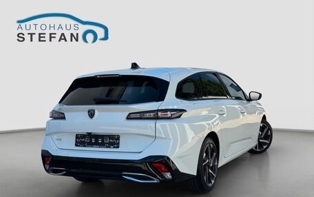 Peugeot 308, 2022 год, 2 411 000 рублей, 6 фотография