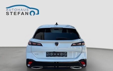 Peugeot 308, 2022 год, 2 411 000 рублей, 5 фотография