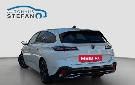 Peugeot 308, 2022 год, 2 411 000 рублей, 4 фотография