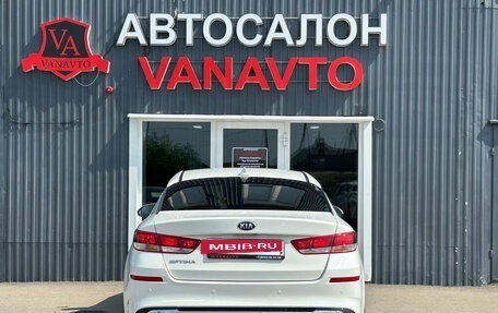 KIA Optima IV, 2019 год, 1 990 000 рублей, 7 фотография