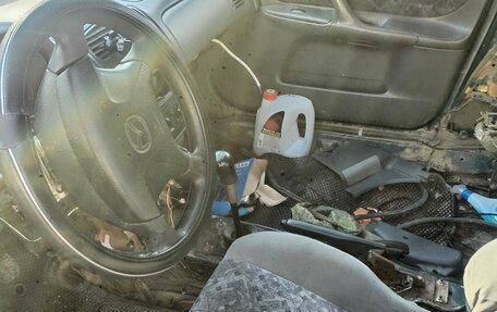 Mazda 323, 1999 год, 70 000 рублей, 6 фотография