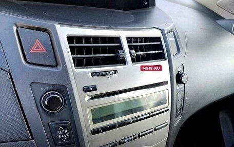 Toyota Yaris III рестайлинг, 2010 год, 449 000 рублей, 11 фотография