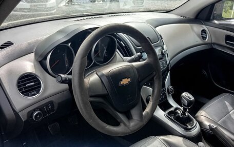 Chevrolet Cruze II, 2013 год, 689 000 рублей, 9 фотография