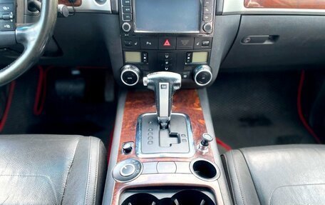 Volkswagen Touareg III, 2008 год, 1 069 000 рублей, 12 фотография