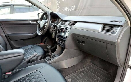 Skoda Rapid I, 2018 год, 1 139 000 рублей, 17 фотография