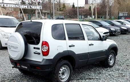 Chevrolet Niva I рестайлинг, 2014 год, 579 000 рублей, 5 фотография