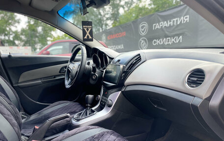 Chevrolet Cruze II, 2013 год, 649 000 рублей, 10 фотография
