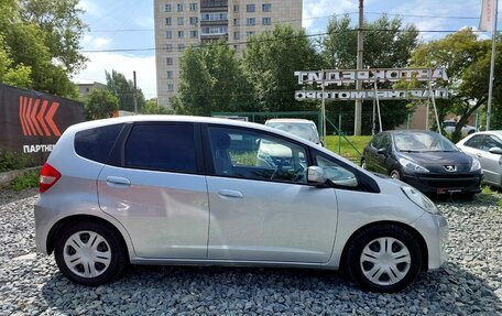 Honda Jazz II рестайлинг, 2012 год, 879 000 рублей, 4 фотография