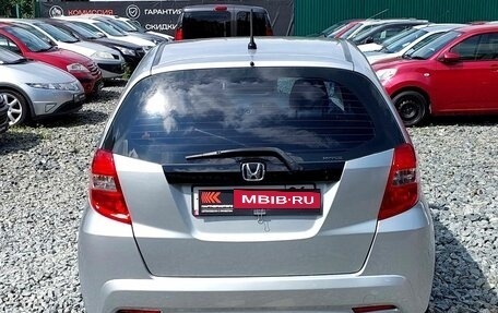 Honda Jazz II рестайлинг, 2012 год, 879 000 рублей, 6 фотография