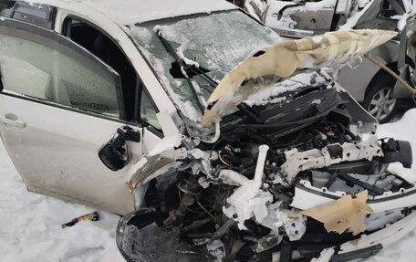 Toyota Ractis II, 2015 год, 150 000 рублей, 21 фотография