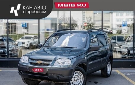 Chevrolet Niva I рестайлинг, 2013 год, 470 200 рублей, 1 фотография