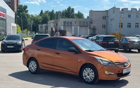 Hyundai Solaris II рестайлинг, 2015 год, 970 000 рублей, 3 фотография
