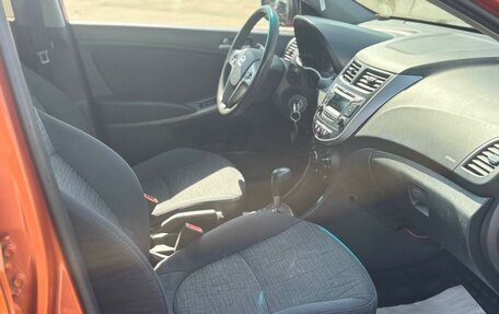 Hyundai Solaris II рестайлинг, 2015 год, 970 000 рублей, 16 фотография