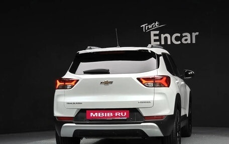 Chevrolet TrailBlazer, 2022 год, 1 541 003 рублей, 4 фотография