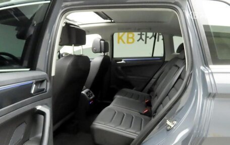 Volkswagen Tiguan II, 2024 год, 3 625 000 рублей, 7 фотография