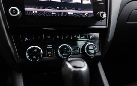 Skoda Octavia, 2018 год, 1 650 000 рублей, 13 фотография