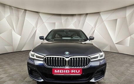 BMW 5 серия, 2020 год, 5 900 000 рублей, 3 фотография