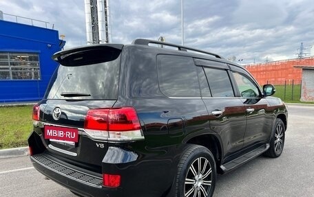 Toyota Land Cruiser 200, 2019 год, 6 400 000 рублей, 5 фотография