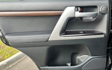Toyota Land Cruiser 200, 2019 год, 6 400 000 рублей, 37 фотография