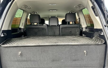 Toyota Land Cruiser 200, 2019 год, 6 400 000 рублей, 28 фотография