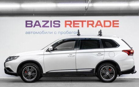 Mitsubishi Outlander III рестайлинг 3, 2019 год, 2 650 000 рублей, 9 фотография