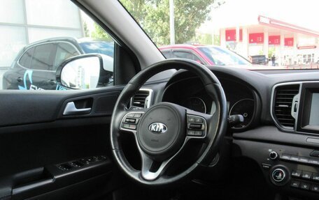 KIA Sportage IV рестайлинг, 2018 год, 2 200 000 рублей, 13 фотография
