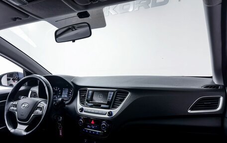 Hyundai Solaris II рестайлинг, 2018 год, 1 349 000 рублей, 19 фотография