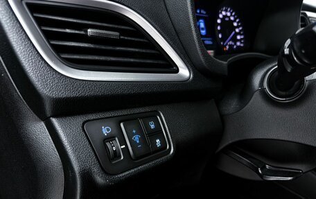 Hyundai Solaris II рестайлинг, 2018 год, 1 349 000 рублей, 9 фотография