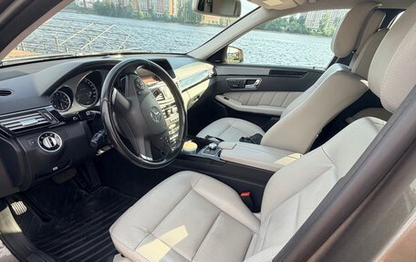 Mercedes-Benz E-Класс, 2010 год, 1 650 000 рублей, 12 фотография