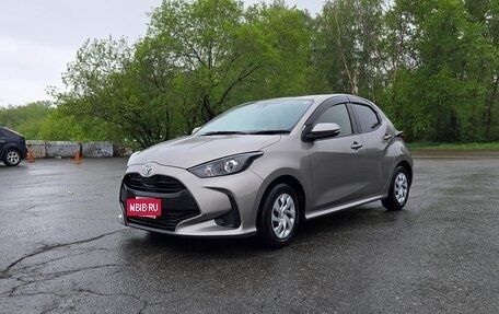 Toyota Yaris, 2020 год, 1 520 000 рублей, 2 фотография