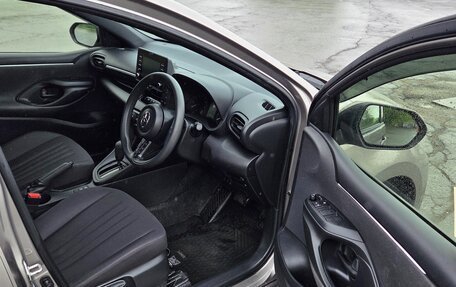 Toyota Yaris, 2020 год, 1 520 000 рублей, 7 фотография