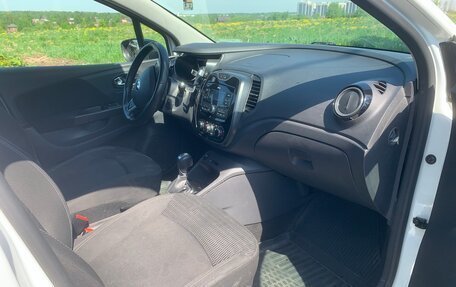 Renault Kaptur I рестайлинг, 2019 год, 1 050 000 рублей, 8 фотография