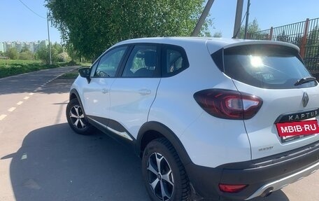 Renault Kaptur I рестайлинг, 2019 год, 1 050 000 рублей, 5 фотография