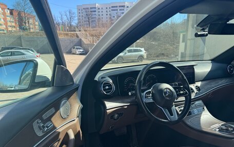 Mercedes-Benz E-Класс, 2018 год, 3 500 000 рублей, 11 фотография