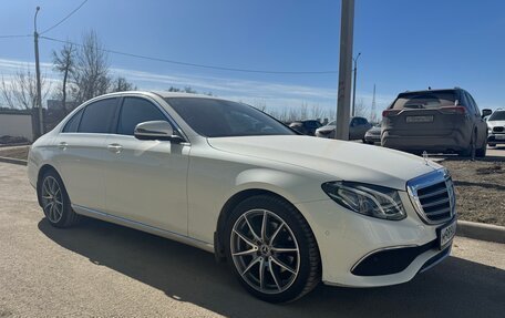 Mercedes-Benz E-Класс, 2018 год, 3 500 000 рублей, 12 фотография
