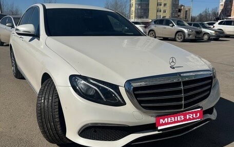 Mercedes-Benz E-Класс, 2018 год, 3 500 000 рублей, 18 фотография