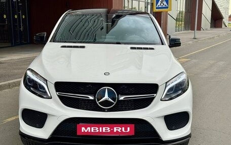 Mercedes-Benz GLE, 2015 год, 3 950 000 рублей, 2 фотография