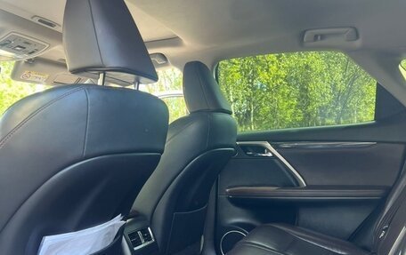 Lexus RX IV рестайлинг, 2018 год, 4 100 000 рублей, 6 фотография