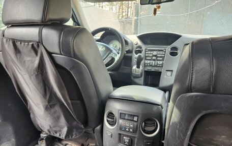 Honda Pilot III рестайлинг, 2012 год, 1 600 000 рублей, 17 фотография