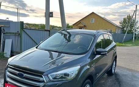 Ford Kuga III, 2019 год, 2 500 000 рублей, 4 фотография