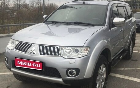 Mitsubishi Pajero Sport II рестайлинг, 2012 год, 1 800 000 рублей, 1 фотография