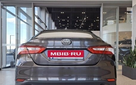 Toyota Camry, 2019 год, 2 274 000 рублей, 5 фотография